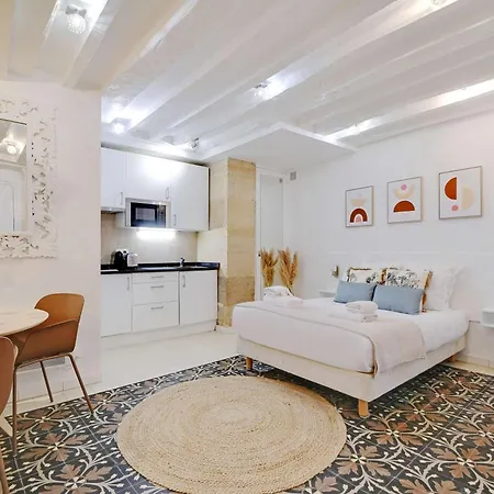 Appartamento Comfortable For 2 Near Bastille