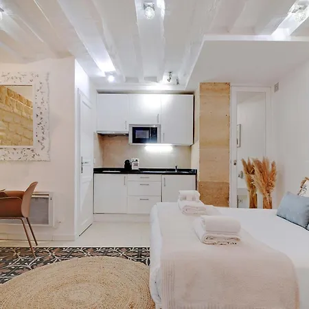 Apartment Comfortable For 2 Near Bastille *